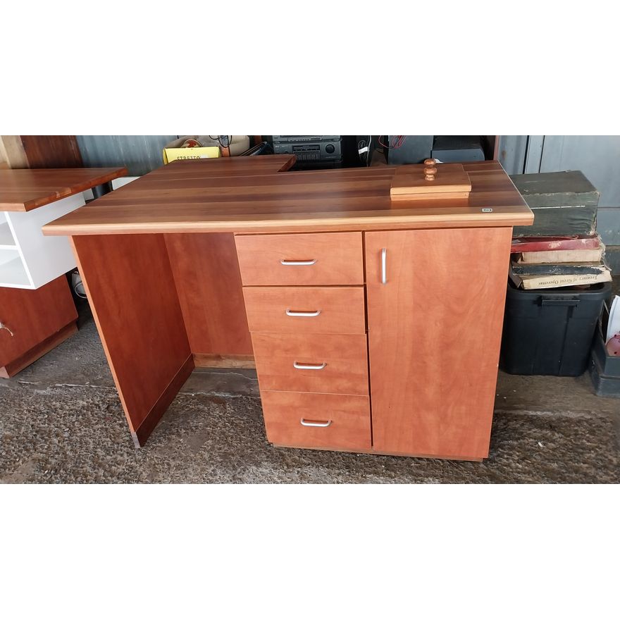 OFFICE DESK